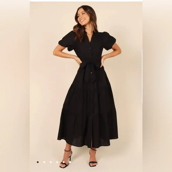 Petal & Pup Emmalynn Dress Size M - Picture 1 of 5